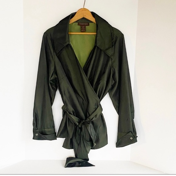 Chadwick Silky Wrap around Top Green Woman’s Size 18 Fantastic Condition - Picture 5 of 5